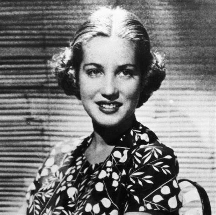 Edith Bouvier Beale Net Worth, Age, Height, Bio, Birthday, Wiki!