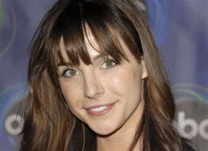 Lisa Sheridan - Net Worth, Age, Height, Birthday, Bio, Wiki!