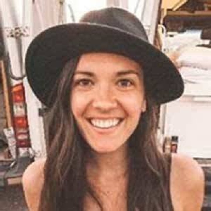 Rebecca Moroney Net Worth, Age, Height, Bio, Birthday, Wiki!