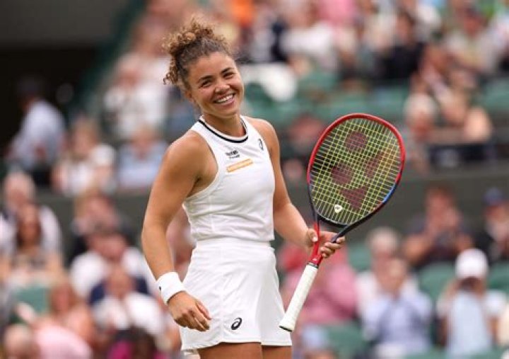 Unveiling The Secrets Of The Elusive "Paolini Tennis Player"